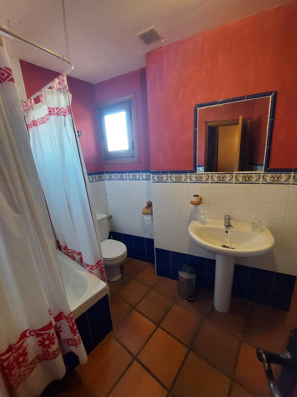 Hostal Restaurante Villa De Sepúlveda Buitenkant foto